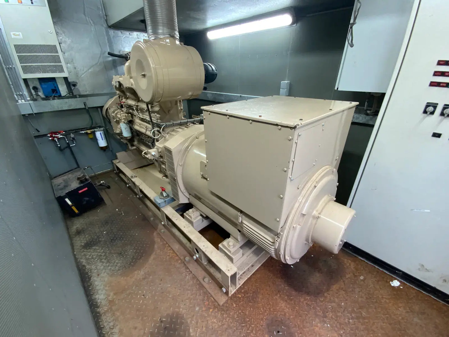 1991 Cummens Containerized Emergency Generator (Used) Watch the video