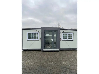 Tiny house