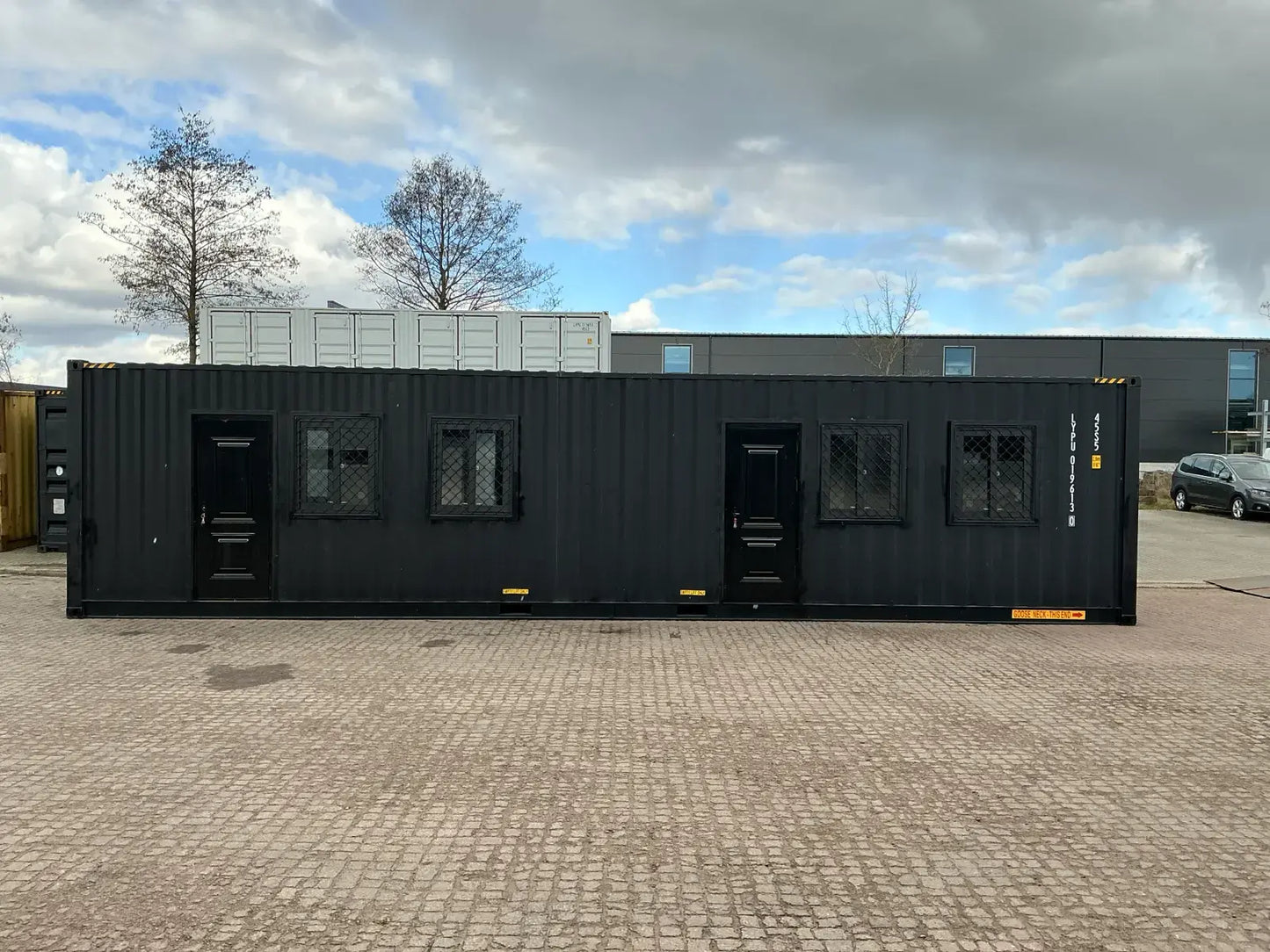 Double container house (12 meters / 40 feet HQ)
