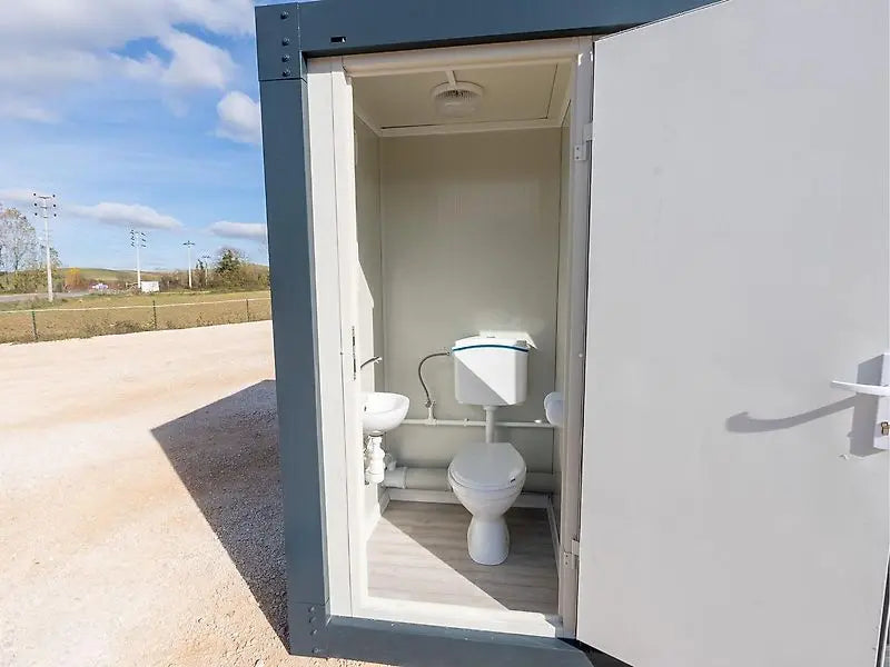 Sanitary container, 8 x (toilet + sink) 220×400