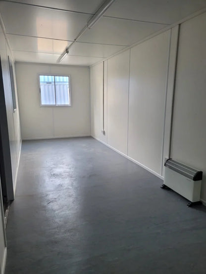 30ft ModiBox Office