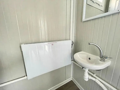 Sanitary container, 6 units (shower + sink) | Shower container 240 x 600, new