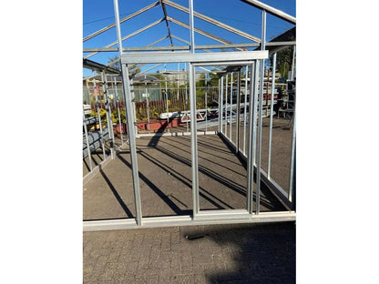 Recreational greenhouse (approx. 21m²)