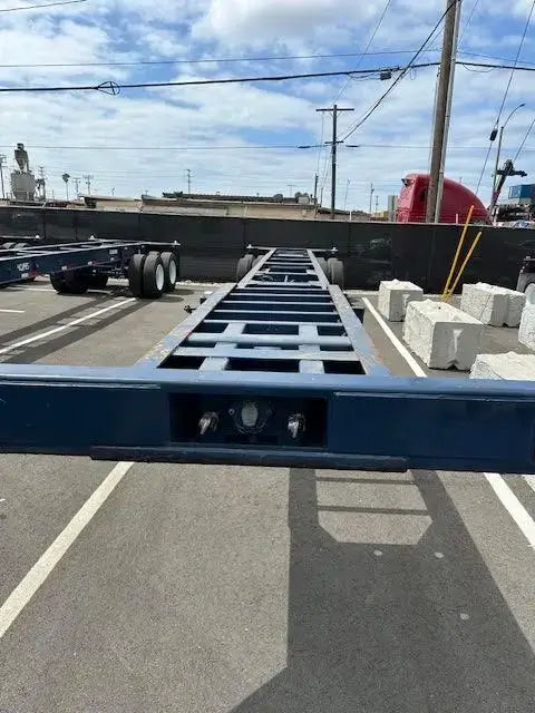 40ft Tri-Axle Chassis Trailer
