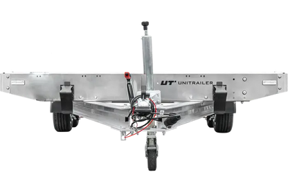 UNIPLAT 600 ALU two-axle aluminum platform recovery vehicle, 3500 kg GVWR, with loading ramps