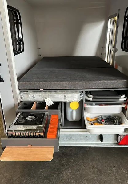 Mini Caravan B7526