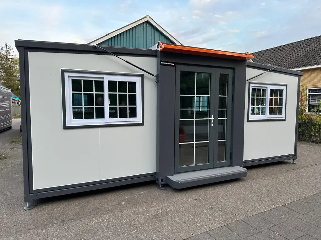 Tiny house / mobile unit