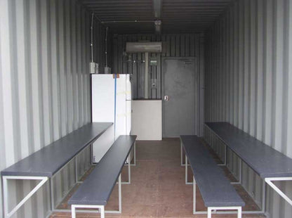 Lunchroom Containers